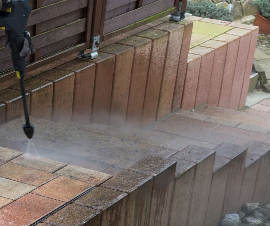 Sutherland Shire Pressure Cleaning Pros pressure washing Illawong concrete stairs 