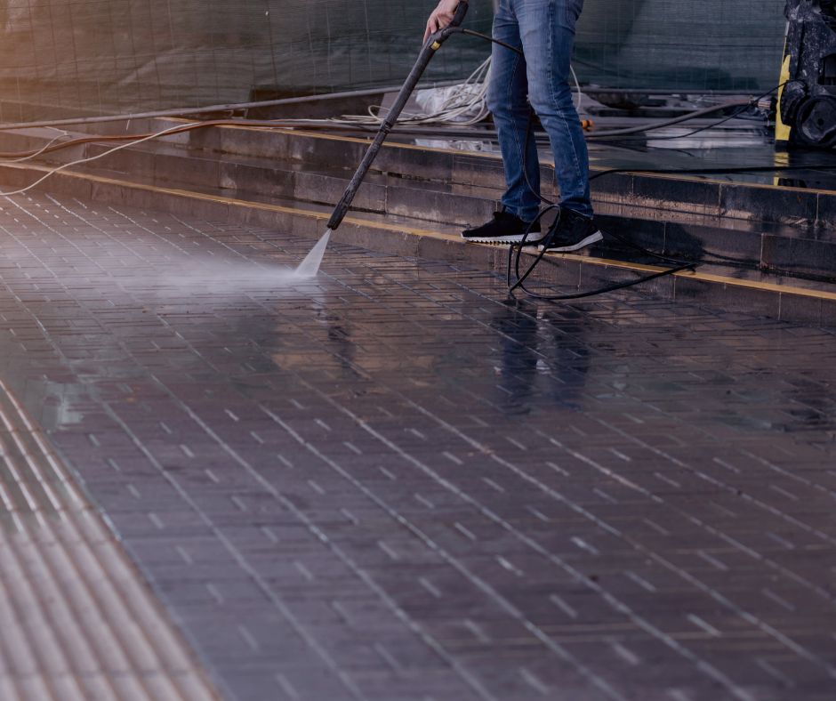 Commercial Pressure Cleaning (2)